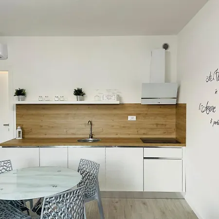 A Casa Di Valentina, Bilocale Ai Chiassarelli Apartment *